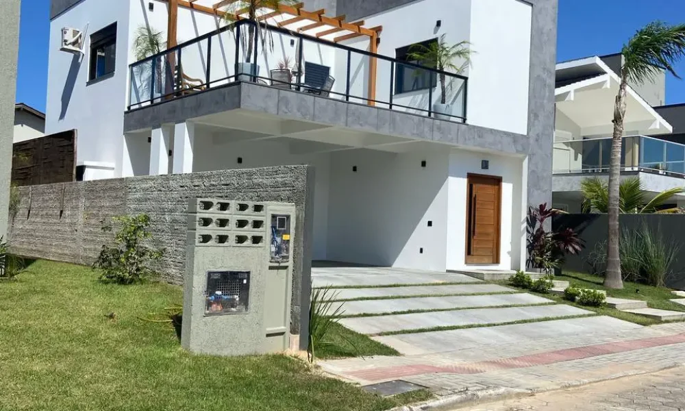 Casa por fora #0008